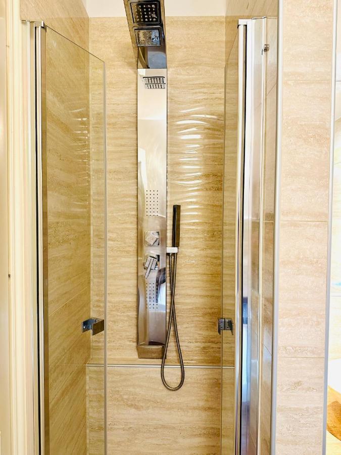 Appartement Ca' Degli Uberti Dimora Storica à Trévise Extérieur photo