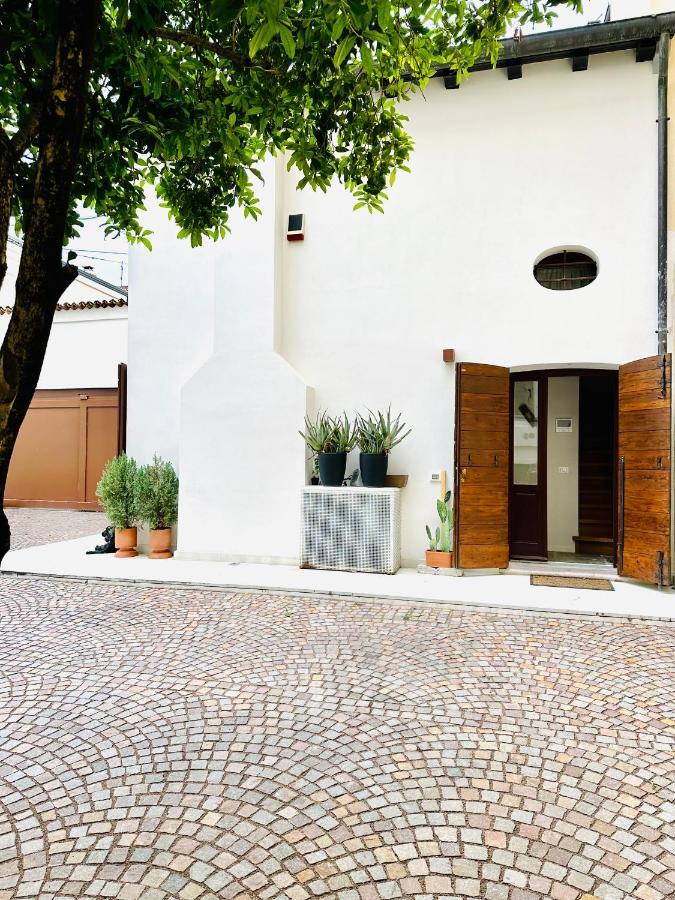 Appartement Ca' Degli Uberti Dimora Storica à Trévise Extérieur photo