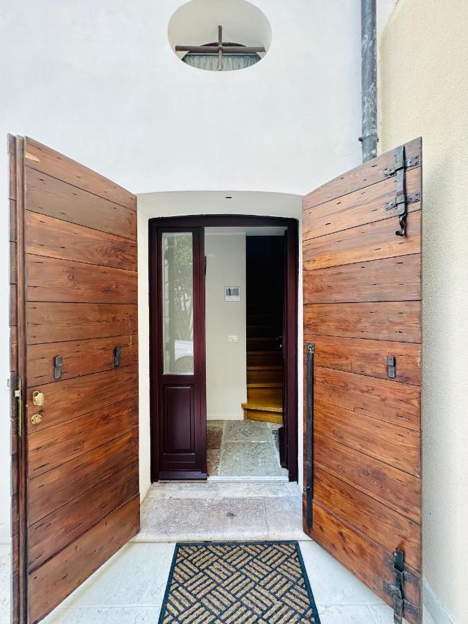Appartement Ca' Degli Uberti Dimora Storica à Trévise Extérieur photo