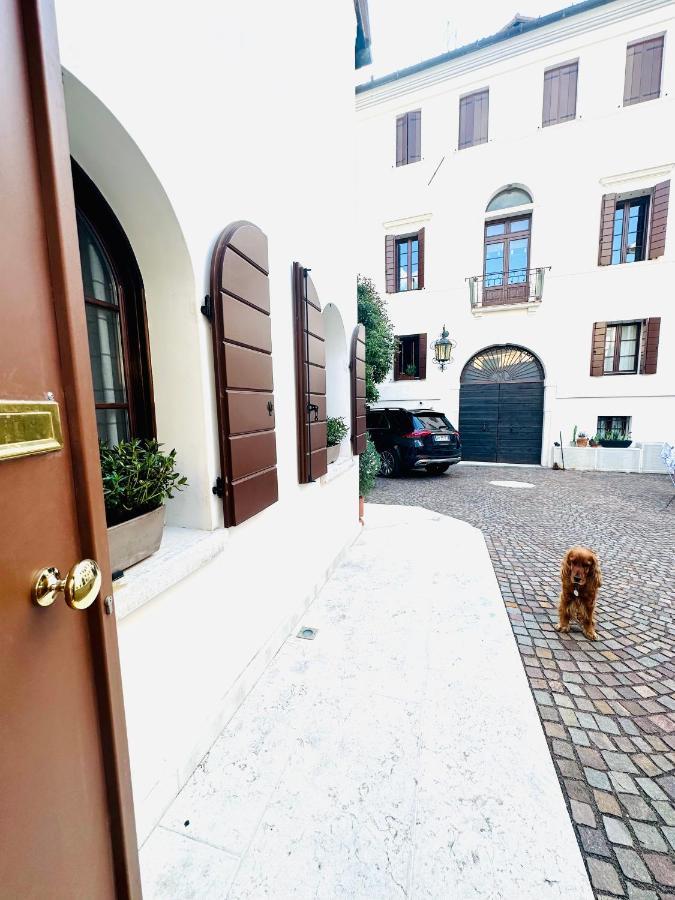 Appartement Ca' Degli Uberti Dimora Storica à Trévise Extérieur photo